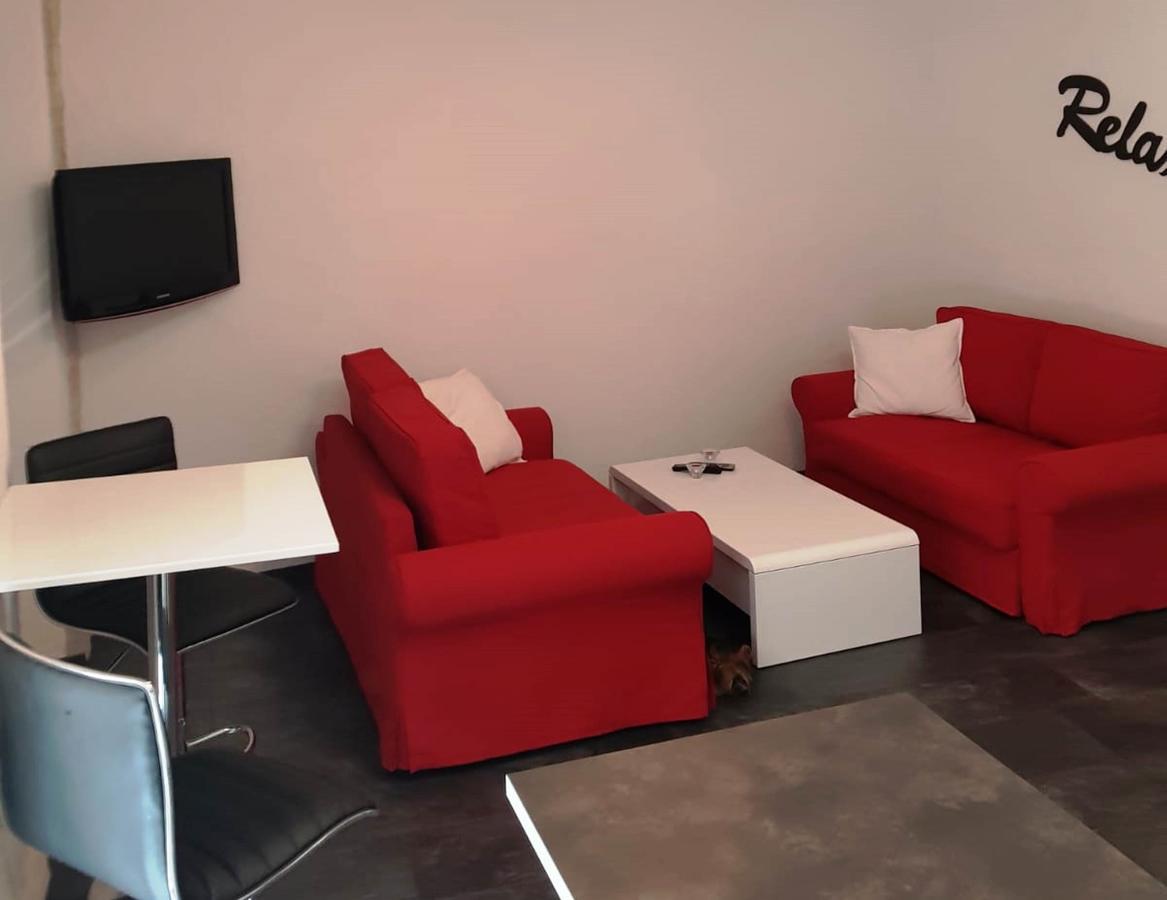 Excelsior Apartments Ровинь Экстерьер фото